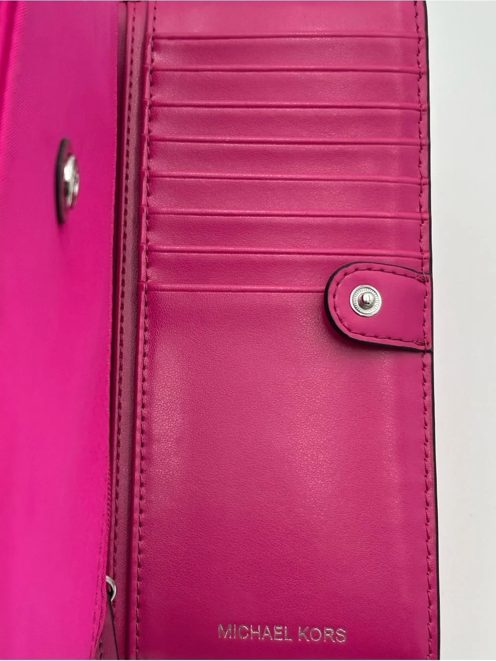 Michael Kors Pink Jet Set Smartphone Crossbody Purse